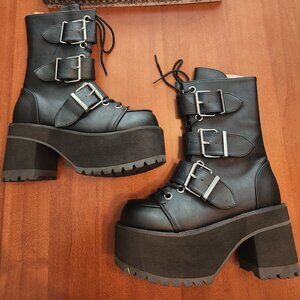 Demonia Women's Ranger 308 Boots